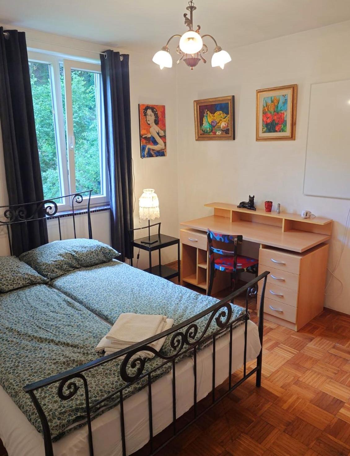 Art House Tufi Lägenhet Bistrica ob Sotli Exteriör bild